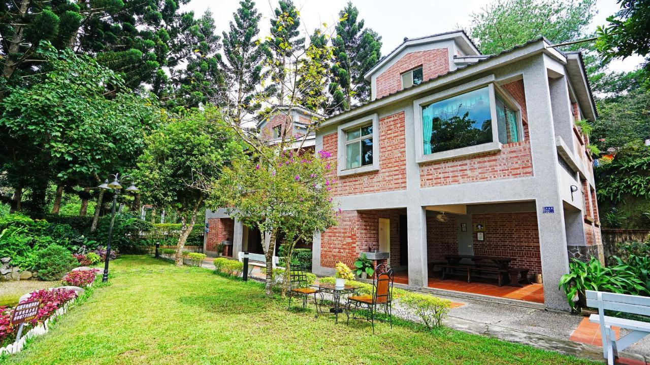 Red Brick Villas Нанджуан Екстериор снимка